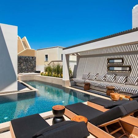 Uma Ray Suites Fira  Eksteriør bilde