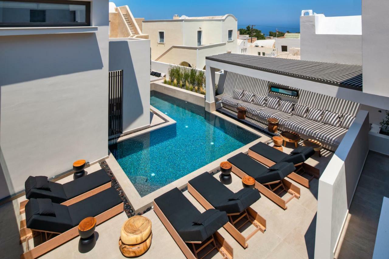 Uma Ray Suites Fira  Eksteriør bilde